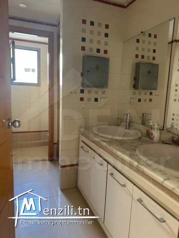 AL Bureau 5p au lac1