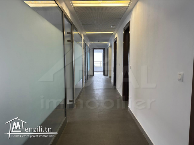 AL Bureau 220m² au Lac2