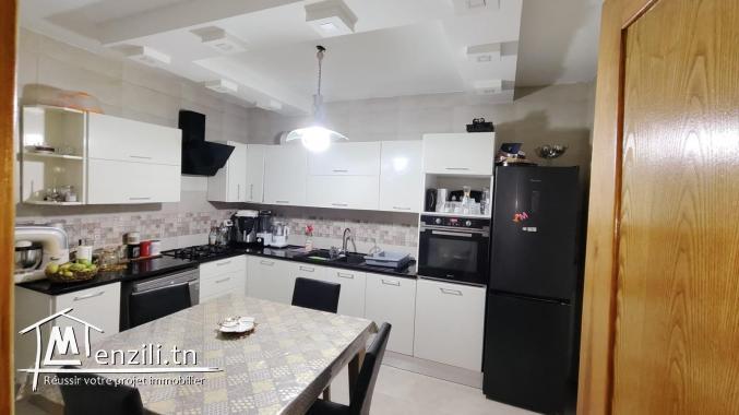 À vendre maison indépendante à cité saha