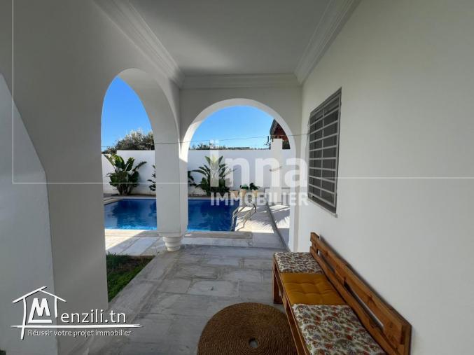 Villa S+3 située à Hammamet Sud, Monchar