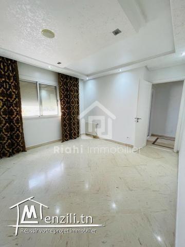 Appartement haut standing S+3 de 185 m²