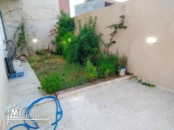 Maison  A vendre Superficie total 229m²