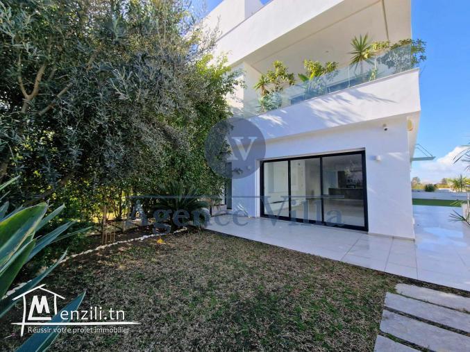 Duplex s+3 dans une résidence sécurisée à gammarth