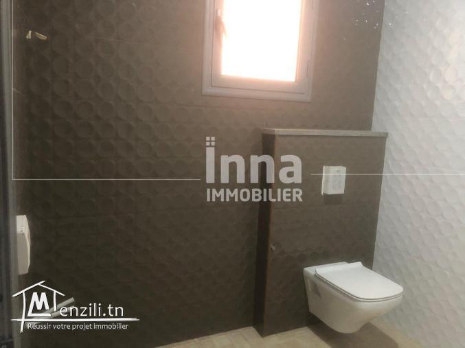 Appartement s+3 de 185 m2