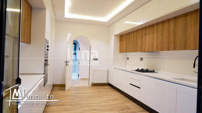 Villa S+3  située à Hammamet Sud