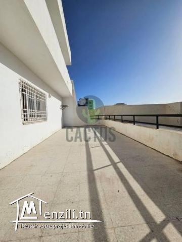 À louer Open Space de  286m² à Nabeul Centre Ville.