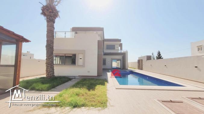 VILLA AVEC PISCINE - DJERBA ZA - TITRE BLEU - RÉF V684