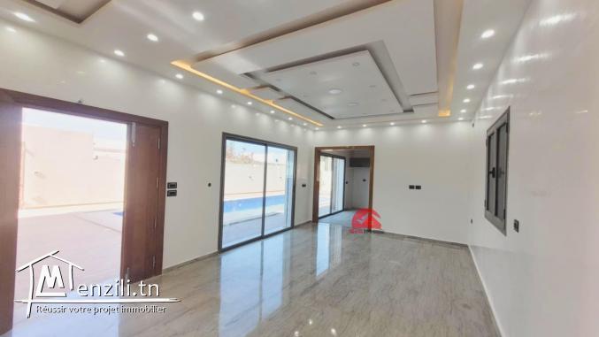 VILLA AVEC PISCINE - DJERBA ZA - TITRE BLEU - RÉF V684