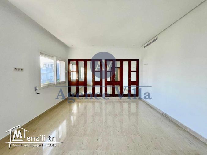 une villa s+4 à cité lkhalil