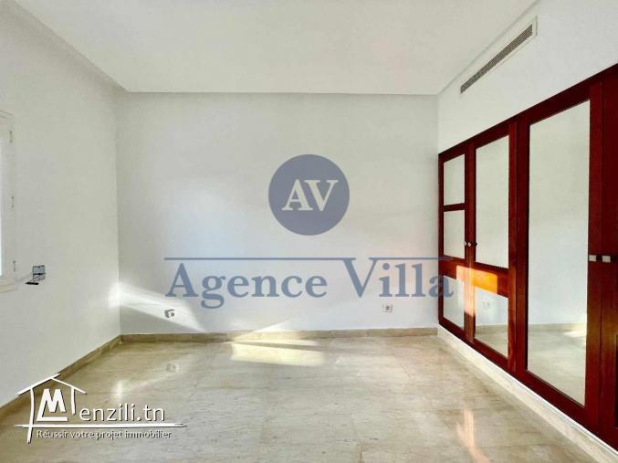 une villa s+4 à cité lkhalil