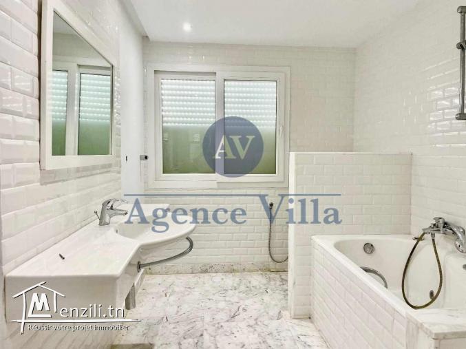 une villa s+4 à cité lkhalil