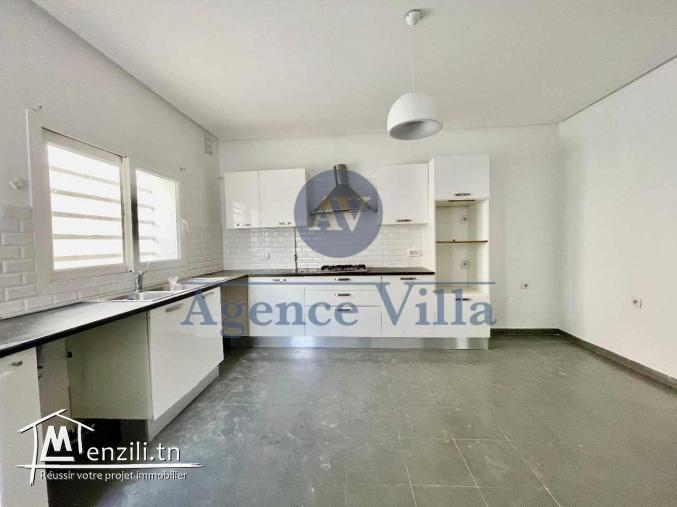 une villa s+4 à cité lkhalil