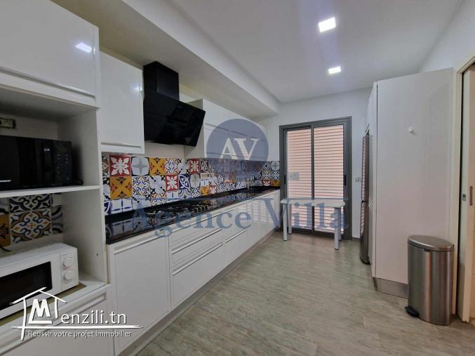 Une villa spacieuse à louer à gammarth