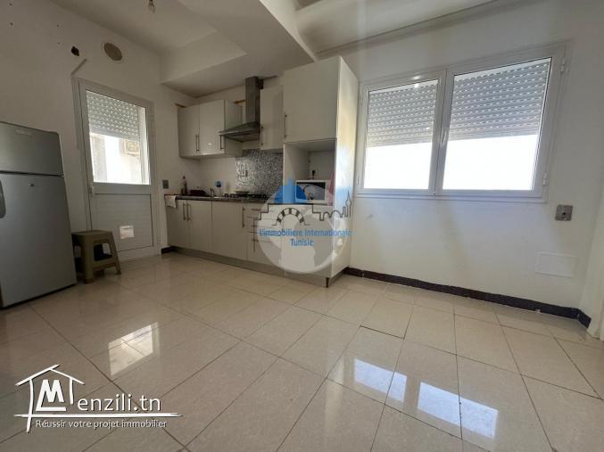 A louer S1 meublé à Cité Olympique