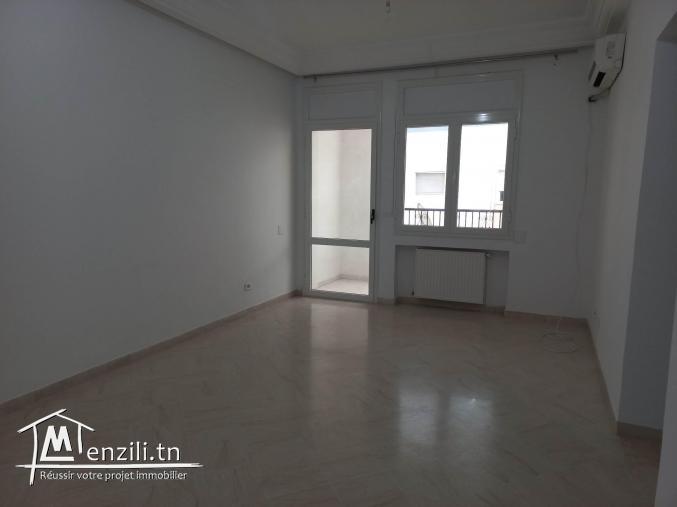 A louer S+2 avec deux places parking sous-sol