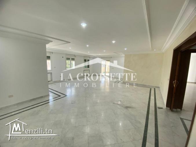 Appartement S+4 à Ain Zaghouan Sud MAL1431