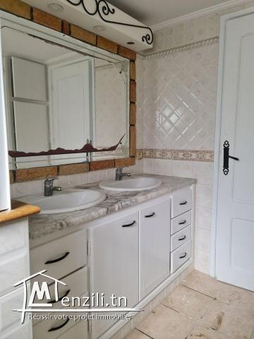 Une très Belle Maison à Rades El Mrah