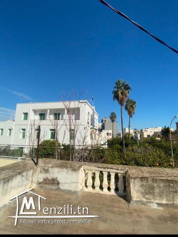 À VENDRE : TERRAIN BÂTI – TRÈS PROCHE DE L'AVENUE MOHAMED V