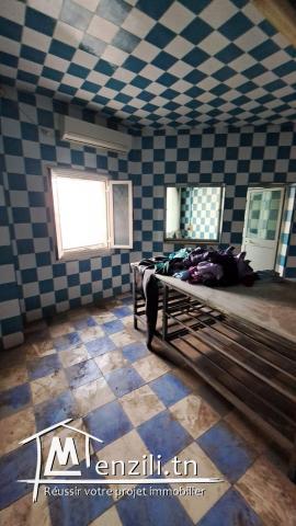 Local commercial à Louer ou à Vendre – Sidi El Bechir, Tunis