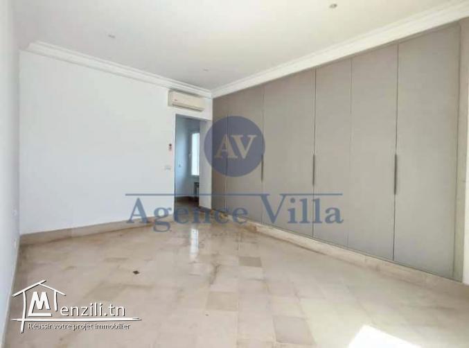 un duplex aux jardins de carthage