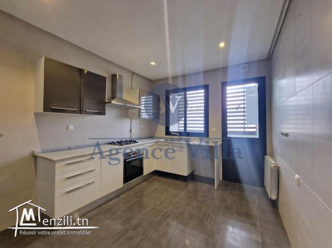 un appartement s+3 à la marsa cité stade