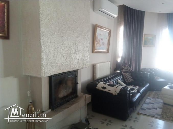 A vendre une villa de maitre à Cité Mansoura Kélibia