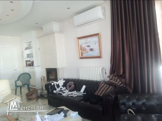 A vendre une villa de maitre à Cité Mansoura Kélibia