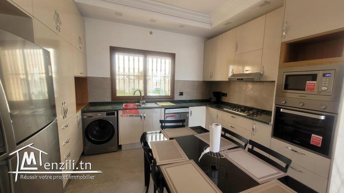GRANDE MAISON MEUBLÉE SUR MEZRAYA DJERBA TUNISIE