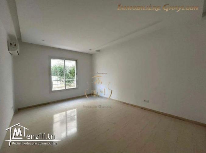 Appartement S+2 à Menzah 9C