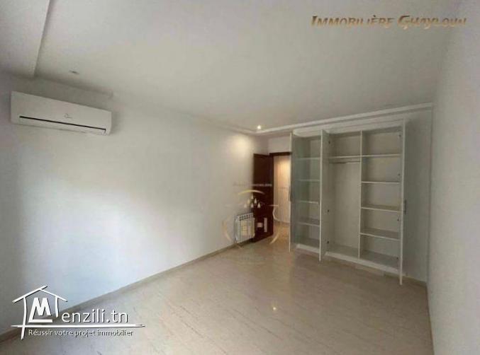 Appartement S+2 à Menzah 9C
