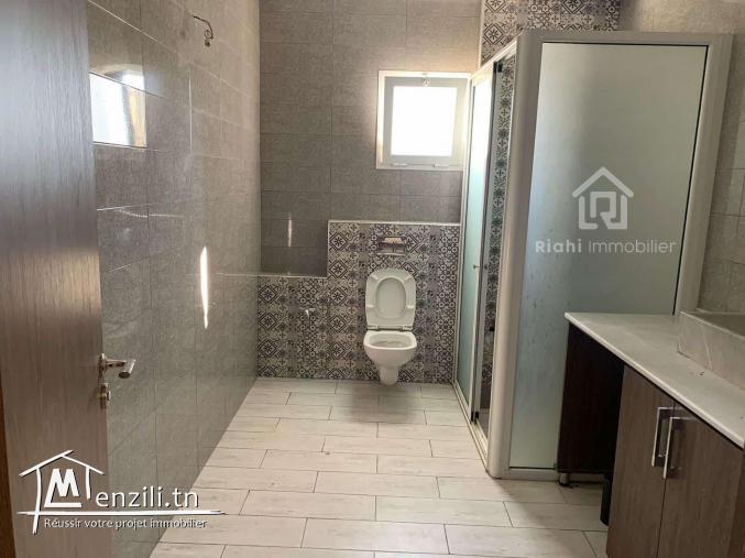 Etage de villa de  152 m²