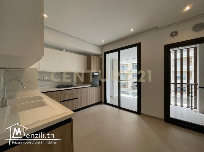 Un s+2 à Louer de 131m2