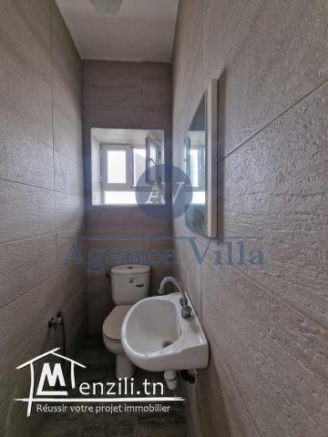 un appartement s+4 à la marsa plage