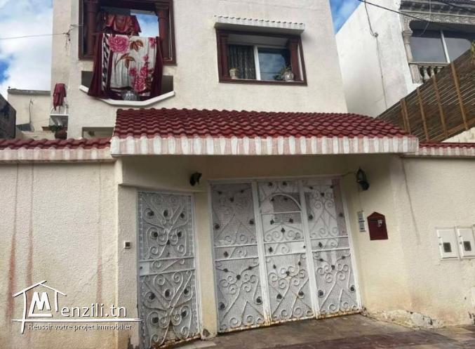 Maison S+3 Meublé à Louer - Menzah 5, Tunis