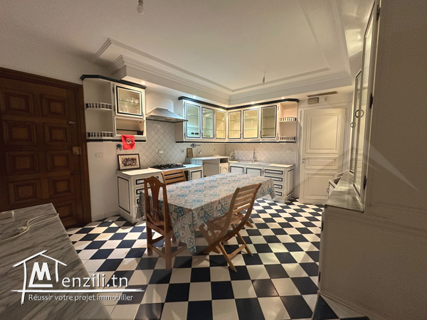 AV villa avec studio indépendant à la marsa