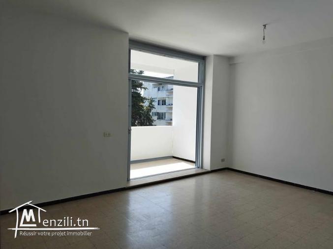 À LOUER | Appartement S+3 - Cité Mahrajene, Mutuelleville, Tunis - Réf : PA-0403