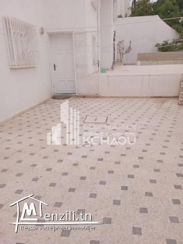 Ennasr à louer s1 Rdc villa