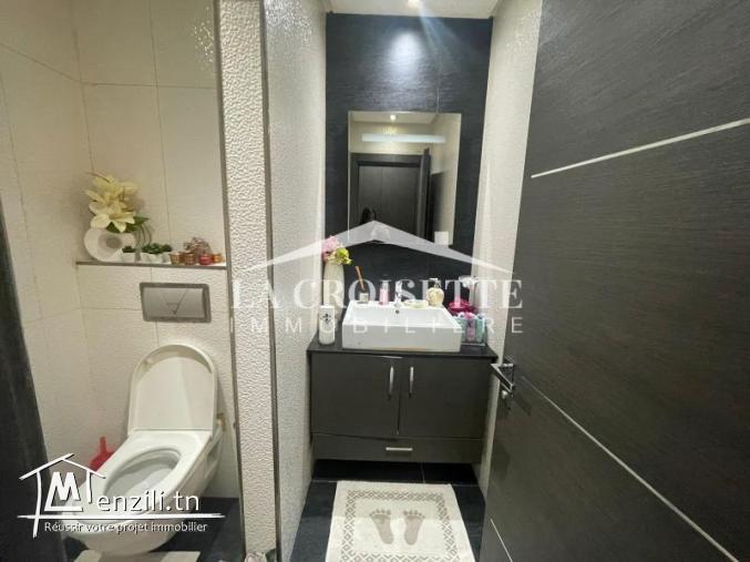 Appartement S+3 avec chambre de service à La Marsa ZAV1812