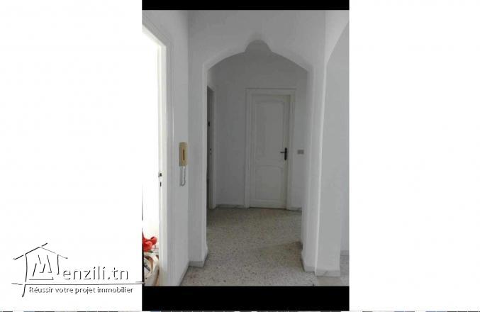 à louer un jolie et grand appartement 120m2 au Kram