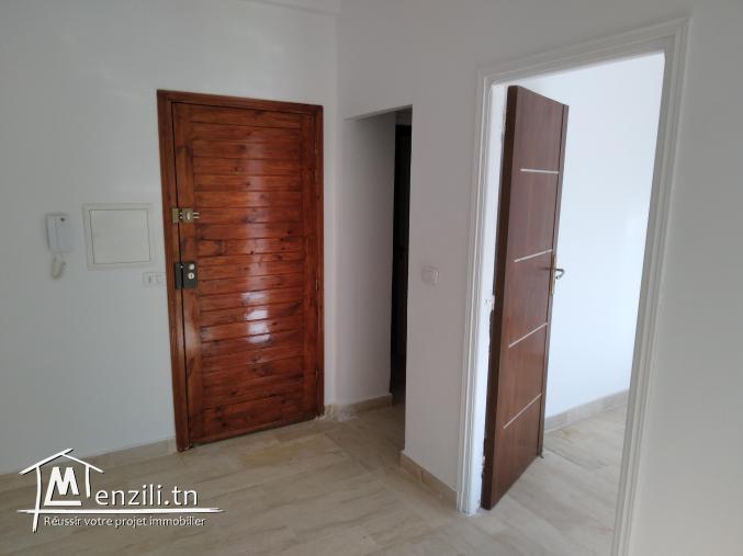 Loue cabinet médical ou Bureau au jardins de Carthage.