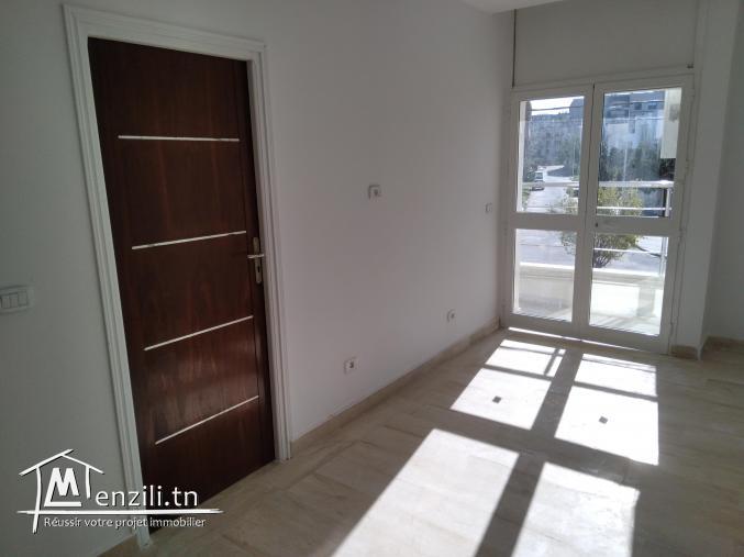 Loue cabinet médical ou Bureau au jardins de Carthage.