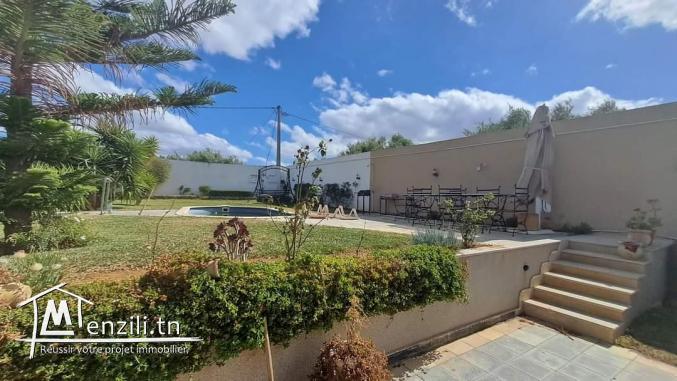 Villa et Terrain Agricole à Vendre - Khelidia, Ben Arous