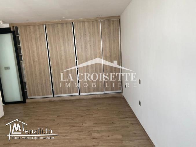Duplex S+3 avec terrasse et piscine à La Marsa ZDV0164