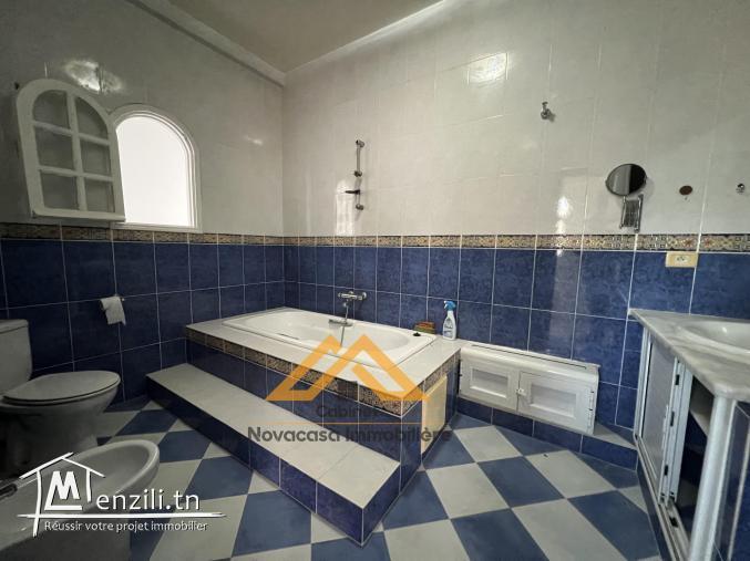 A louer un étage de villa S+3