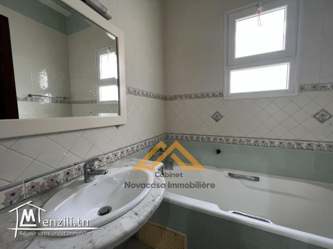 A louer un étage de villa S+3