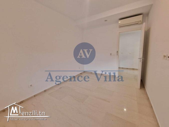 une maison s+3 à la marsa vue mer