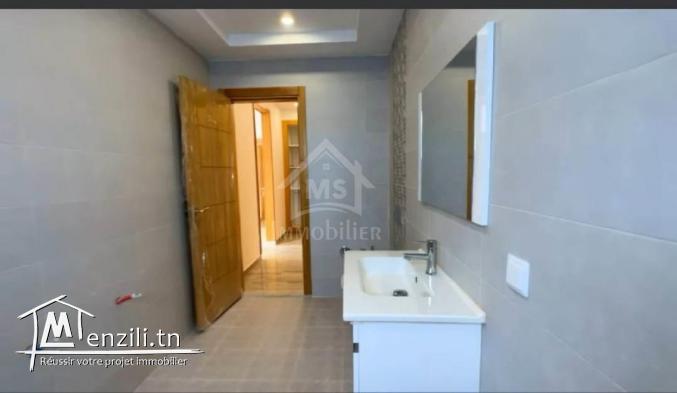Villa toute neuve S+4 avec piscine à vendre à Hammamet Sud 51355351
