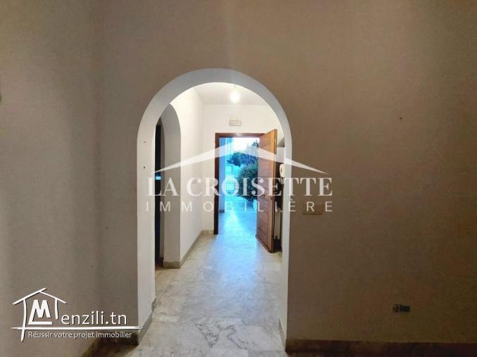 Appartement S+3 avec jardin à La marsa MAL1465