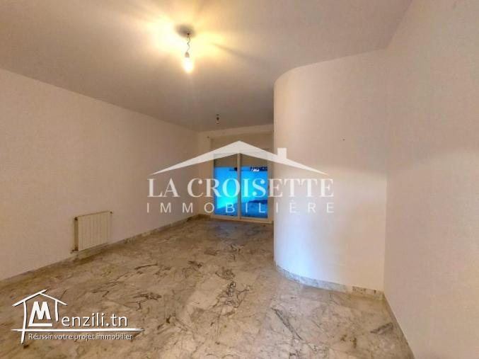 Appartement S+3 avec jardin à La marsa MAL1465