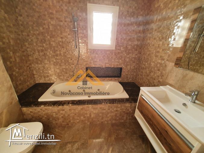 A vendre appartement S+2